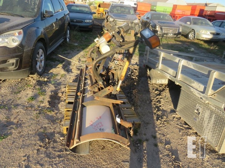 1990's-chevy-snow-plow-with-brackets-image-1