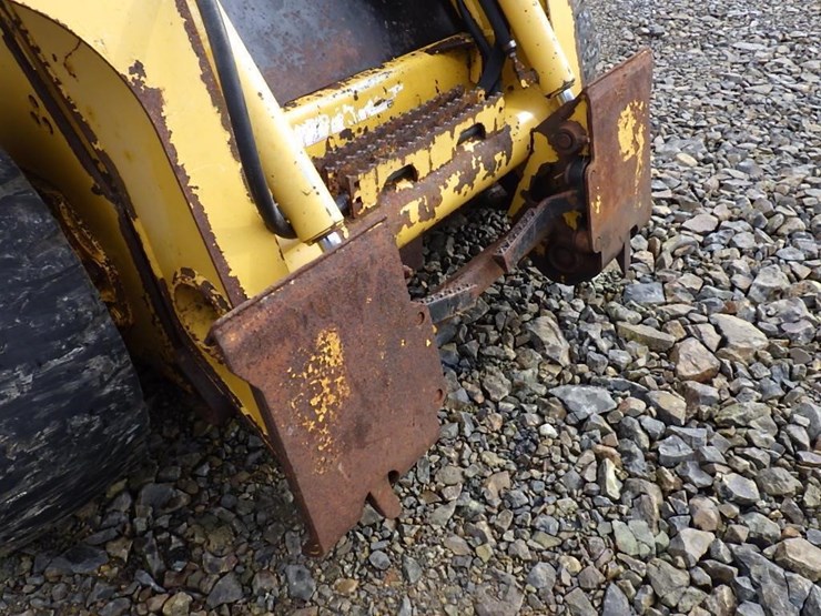 john-deere-317-image-19