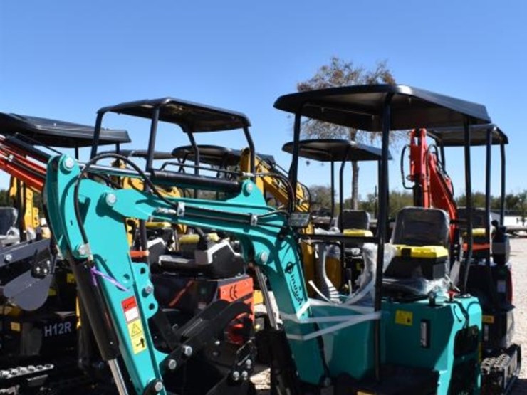 cfg-mh12r-mini-excavator-(serial-#-mh12r20250904k024)-(k)-image-1