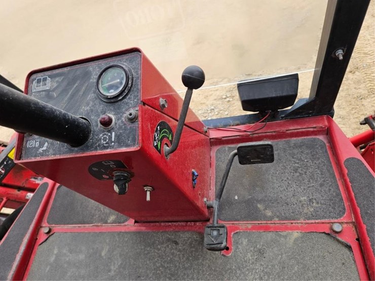 #3133-•-toro-reel-master-5200-fairway-mower-image-23