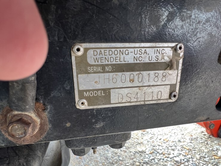 kioti-ds4110-image-8