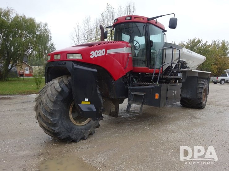 2009-case-ih-titan-3020-image-1