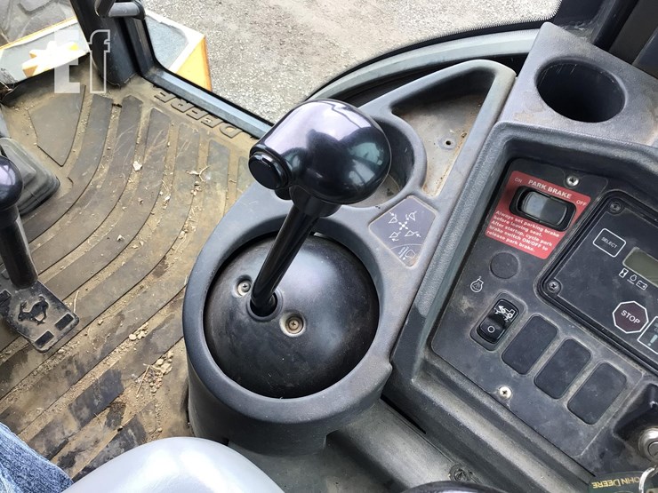 2004-deere-310g-image-19