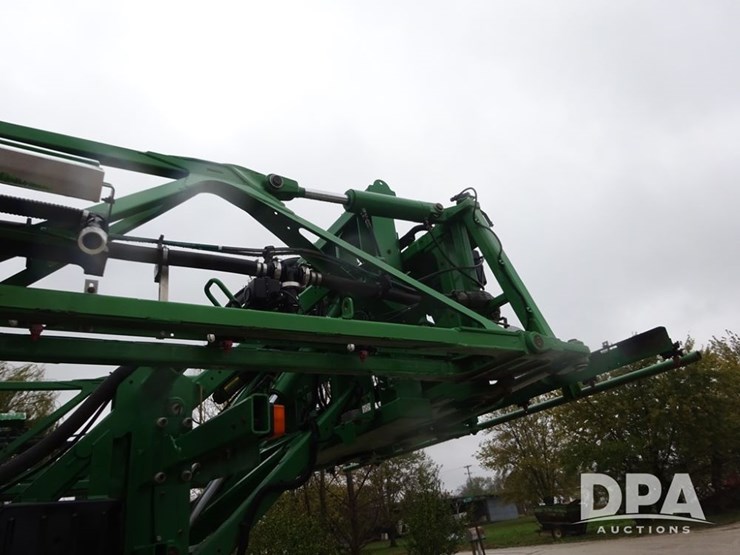 2015-john-deere-r4038-image-67