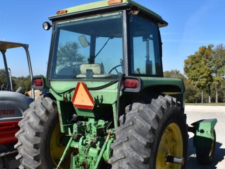 john-deere-4230-image-4