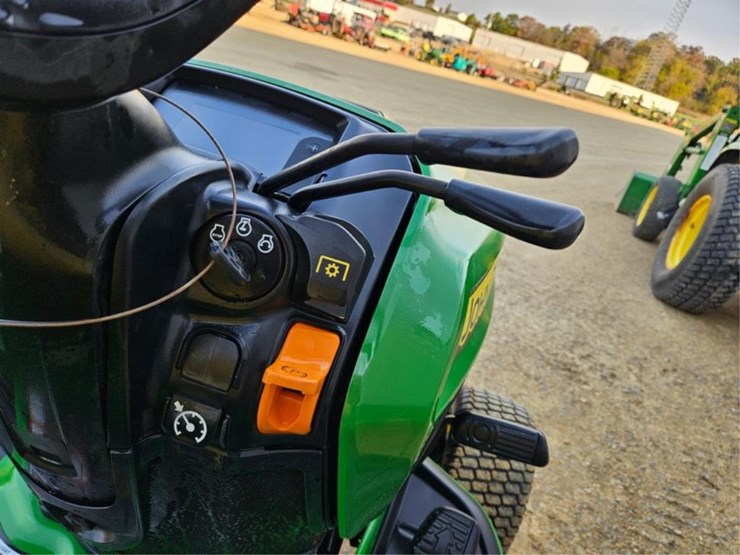 john-deere-x730-image-20