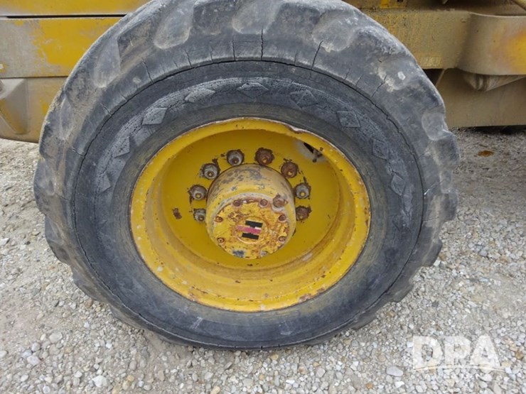 1996-international-hough-h50c-wheel-loader-(pz14104,-unit-71184)-image-33