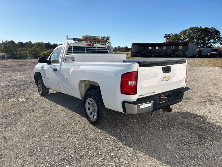 2006-chevrolet-silverado-1500-image-2