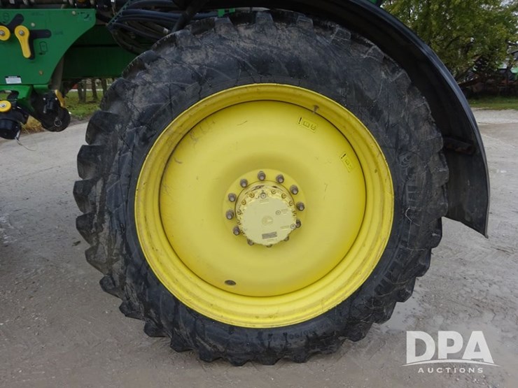2017-john-deere-r4038-image-55