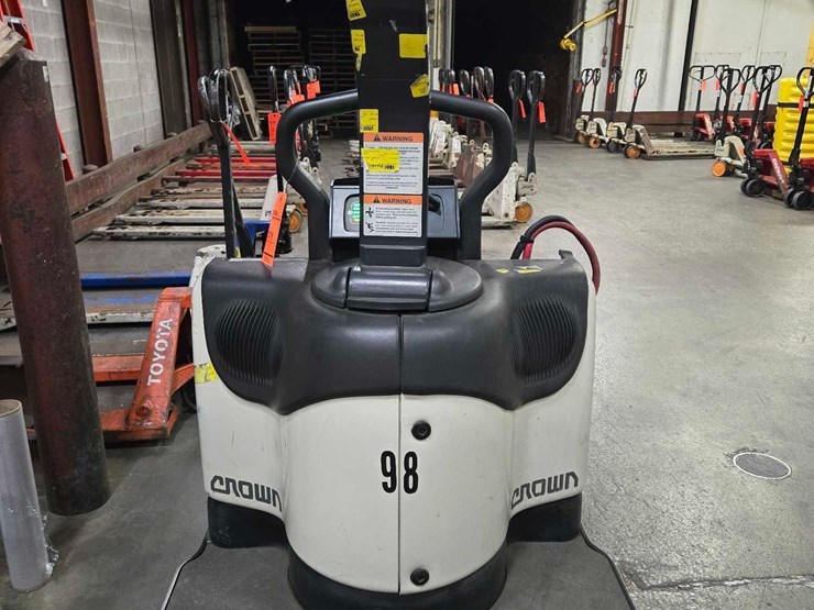 2018-crown-pe4500-60-image-4