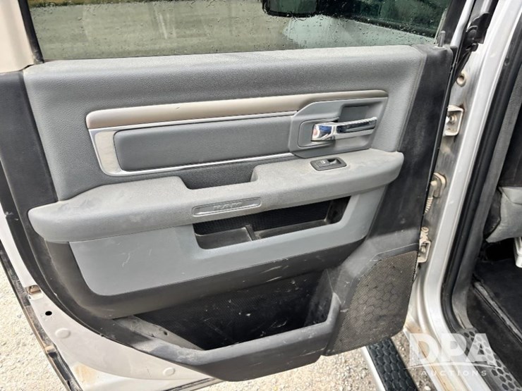 2017-ram-2500-heavy-duty-slt-4x4-pickup-(gp11747,-unit-98702)-image-66