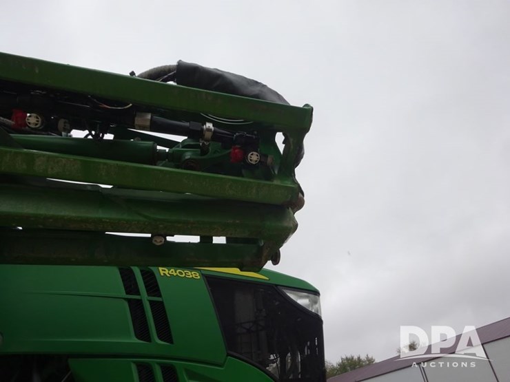 2017-john-deere-r4038-image-82