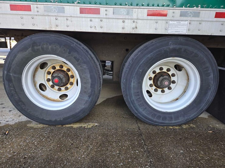 2015-great-dane-refrigerated-image-3