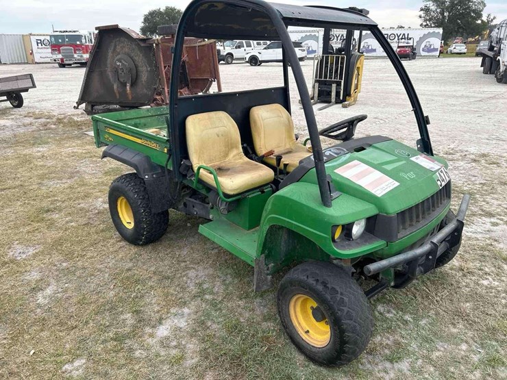 john-deere-gator-image-2