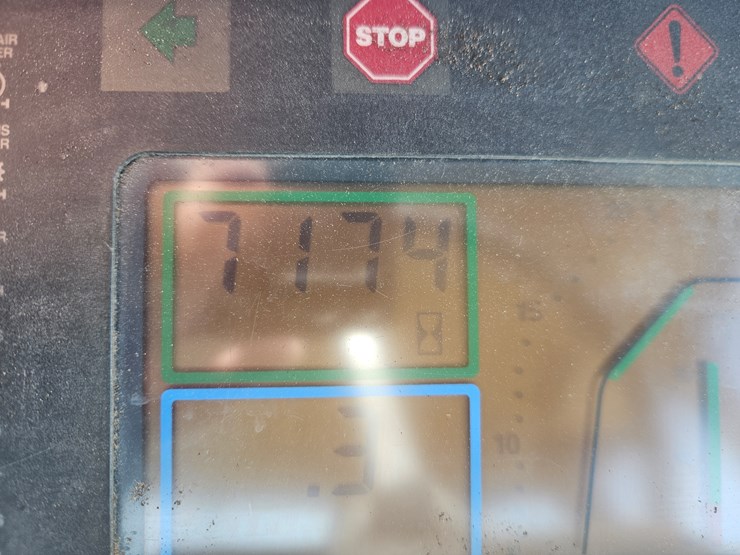 1998-john-deere-7210-image-13