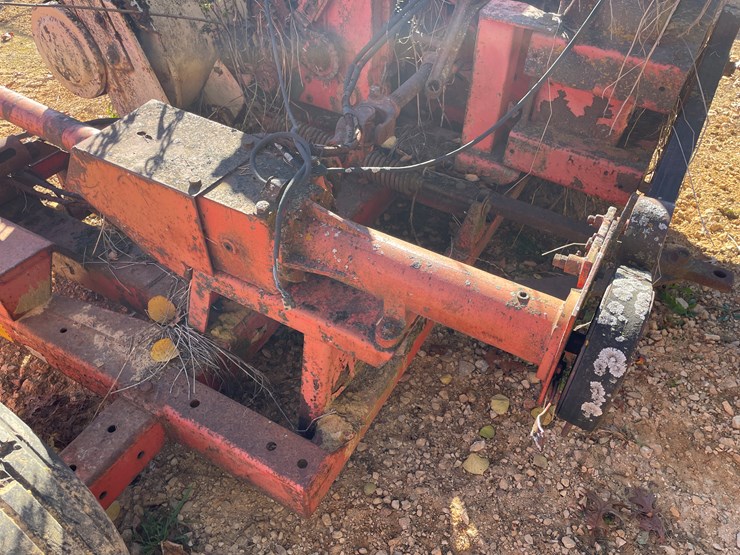 #5920-•-heston-chopper-with-hay-head-image-12