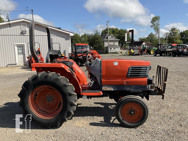 kubota-l2900-image-7