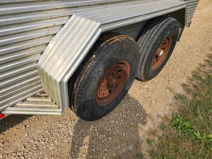 #25-•-1997-alumiline-all-american-cattle-trailer-image-19