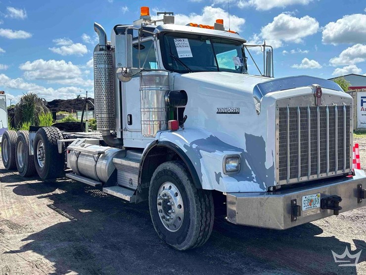 2007-kenworth-t800-image-2