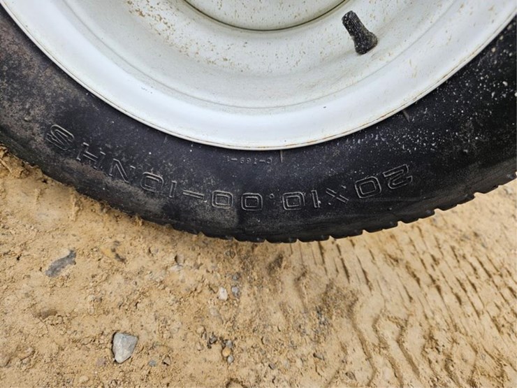 #3133-•-toro-reel-master-5200-fairway-mower-image-31