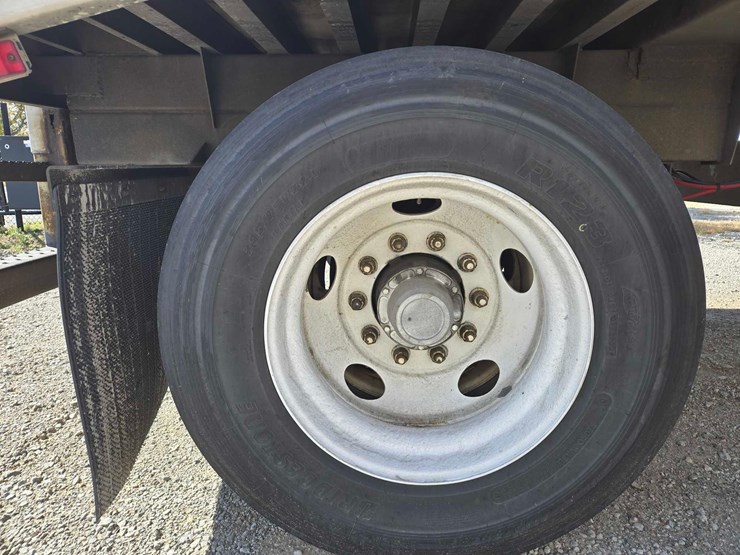 2012-great-dane-trailer-image-5