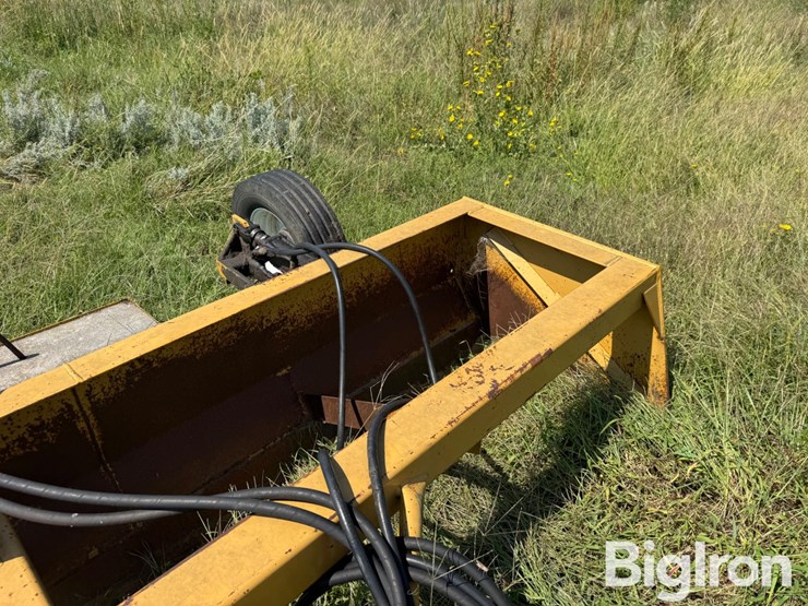 brown-12'-box-blade-scraper-image-11