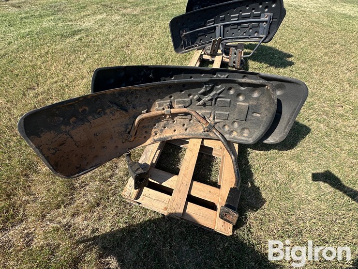 john-deere-8245r-image-2