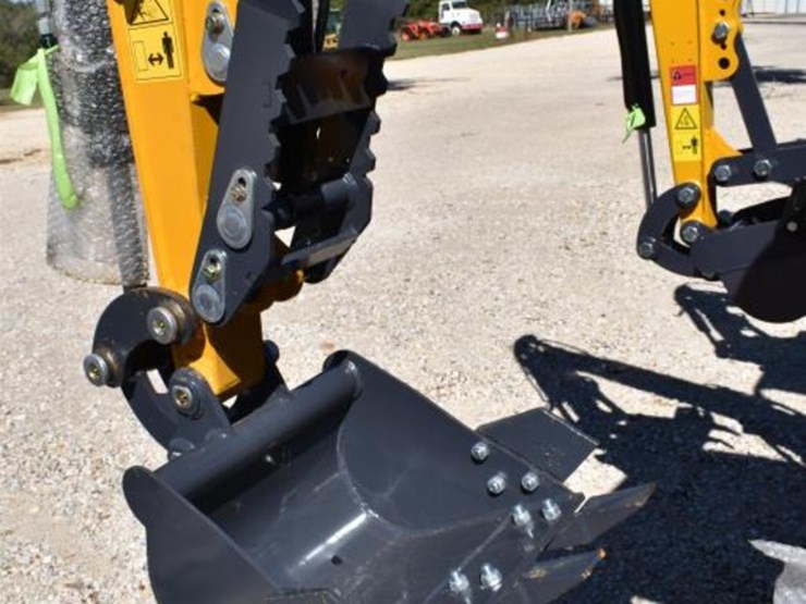 cfg-qk18r-mini-excavator-(serial-#-qk18r250904000007)-(k)-image-6