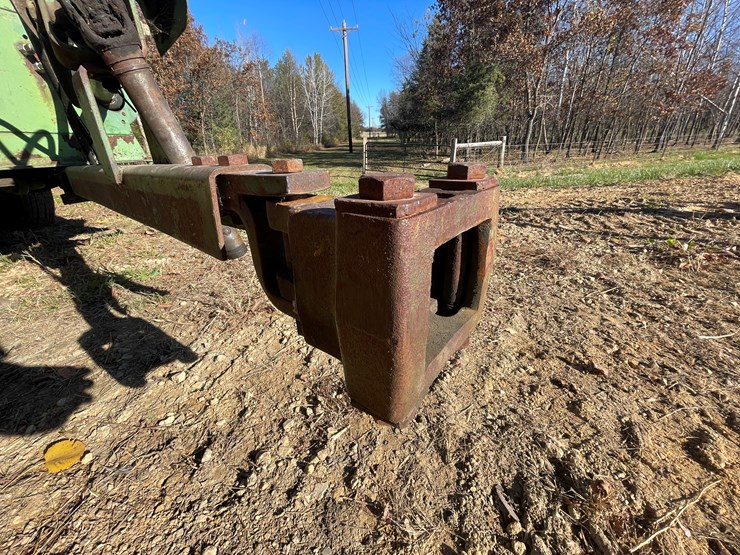 john-deere-336-image-6