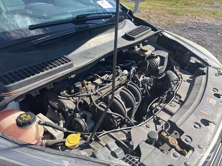 2019-ford-escape-image-7