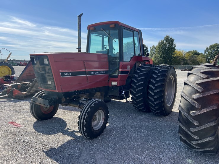 case-ih-5088-image-24