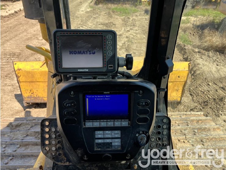 2023-komatsu-d61pxi-24-image-27