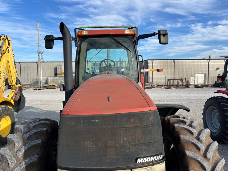 2001-case-ih-mx240-image-3