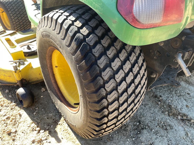 john-deere-x485-image-26