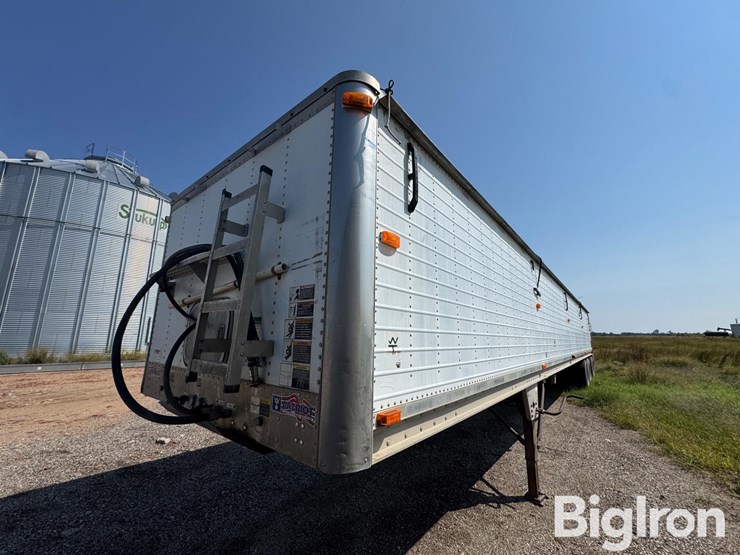 2006-wilson-belt-trailer-image-1