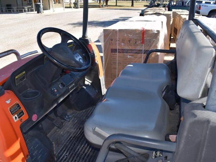 kubota-1140-rtv-(serial-#-17737)-(showing-appx-2,051-hours,-up-to-the-buyer-image-9