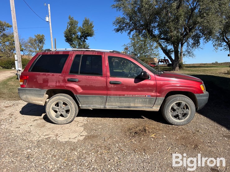 2003-jeep-grand-cherokee-laredo-image-4