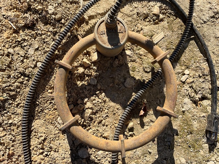 #5953-•-(1)-bucket-heater-and-(2)-tank-heaters-image-9