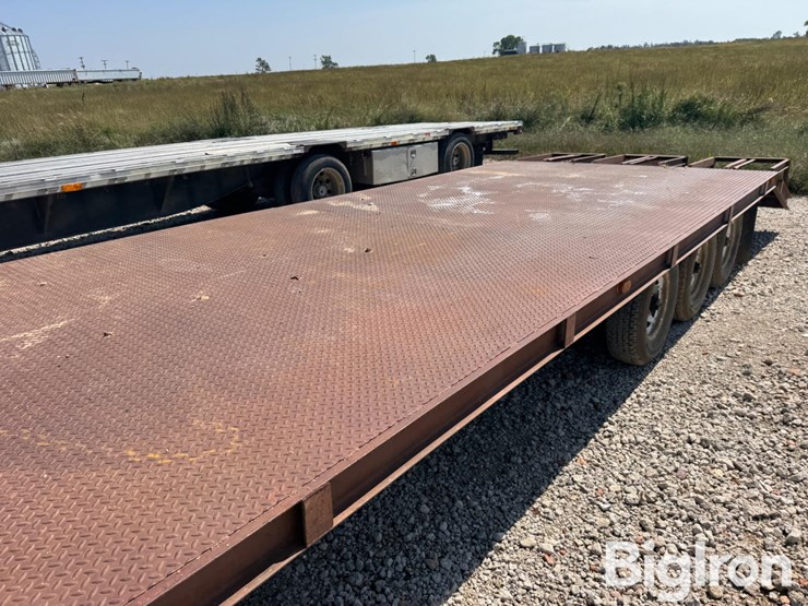 1983-homebuilt-tri/a-flatbed-gooseneck-trailer-image-16