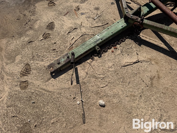 john-deere-8300-image-9