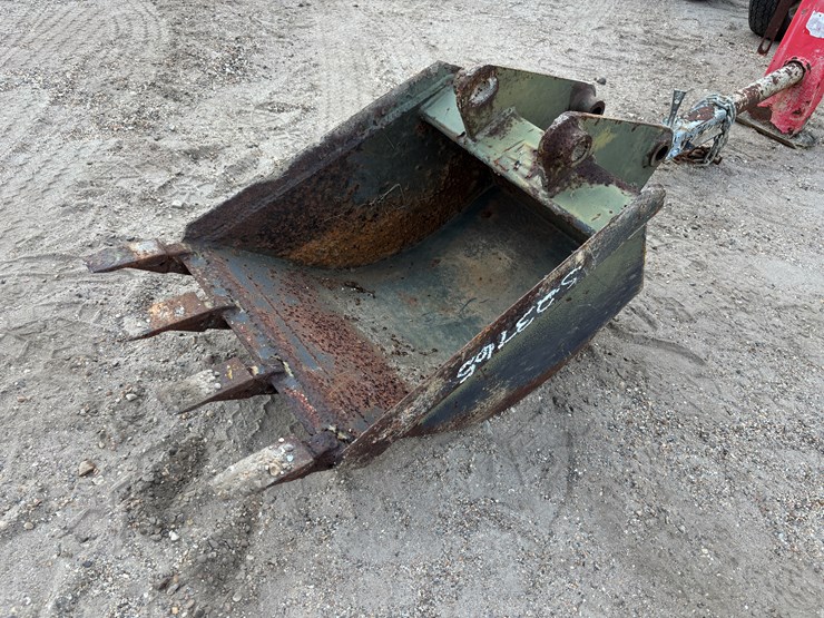 #2776-•-digging-bucket-image-5