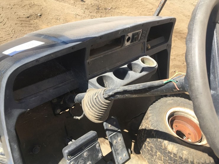 2006-4-passenger-utility-cart,-image-5