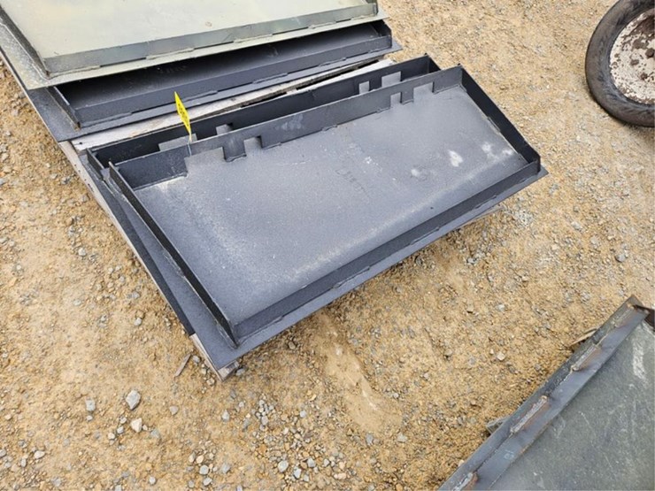 #3003-•-(2)-face-plates-image-5