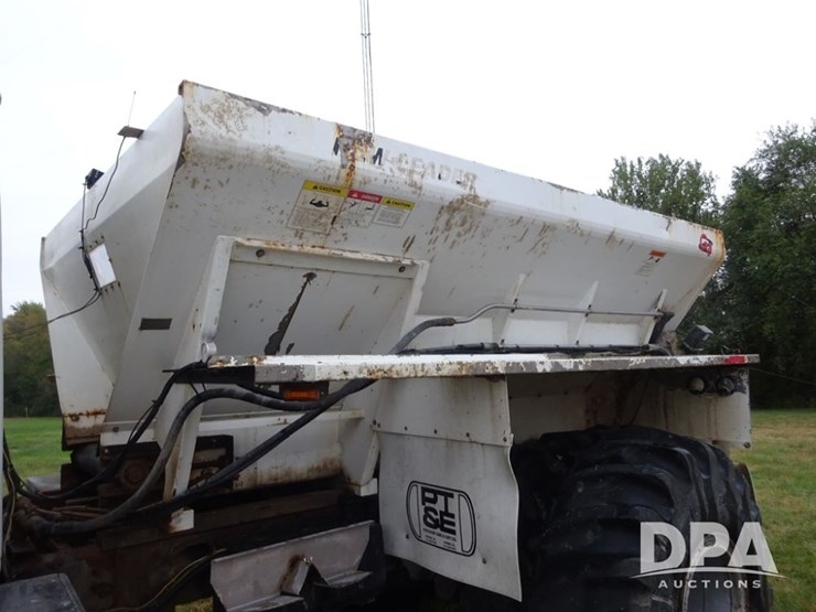 2002-international-2554-image-31