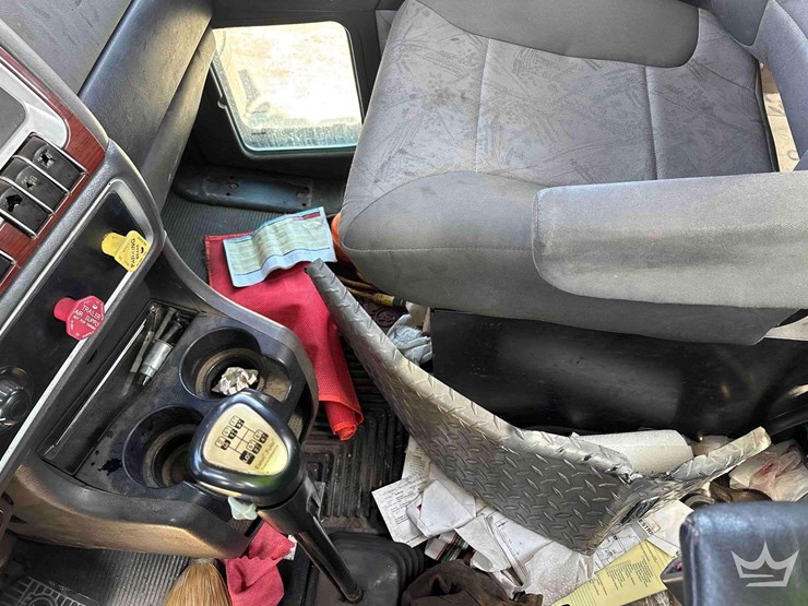 2007-kenworth-t800-image-34