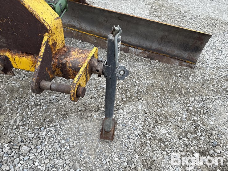 rhino-r1400-blade-image-10