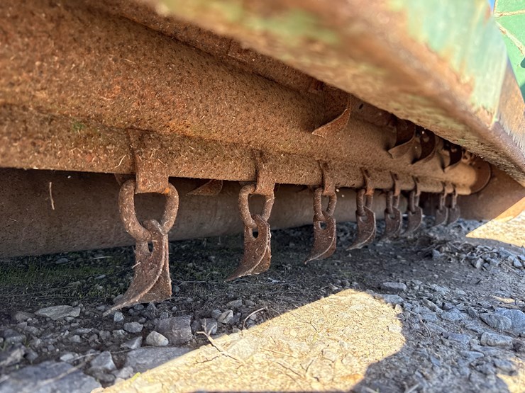 john-deere-7-image-12