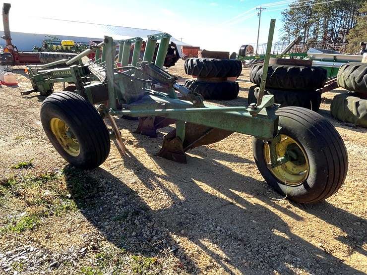 john-deere-2500-image-7