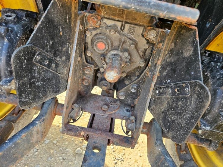 john-deere-2520-image-14