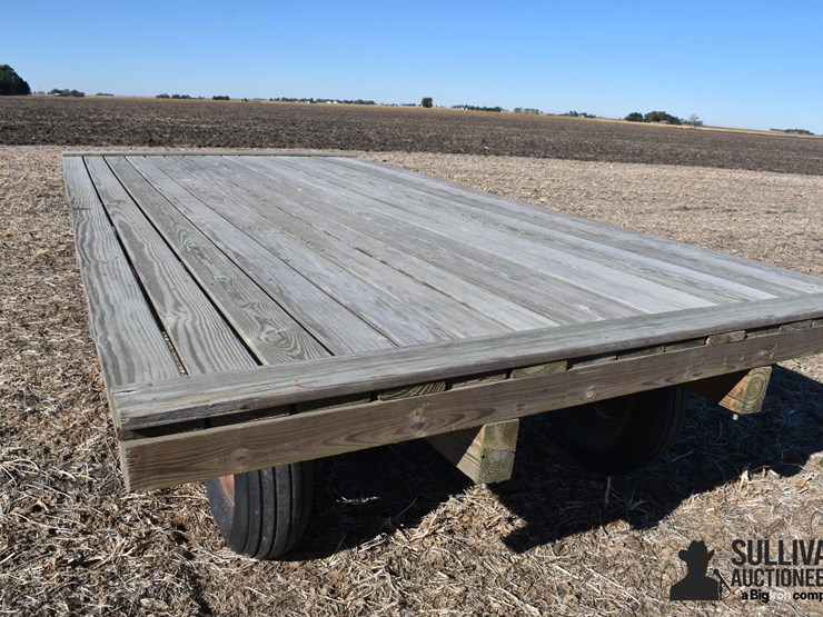 wooden-hayrack-image-14